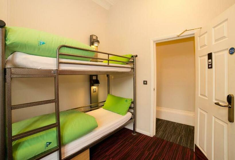 标准四人间共用浴室, Yha Castleton Losehill Hall