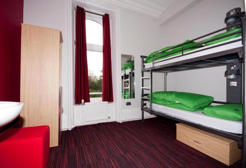 带共用卧室公用房间的床, Yha Castleton Losehill Hall