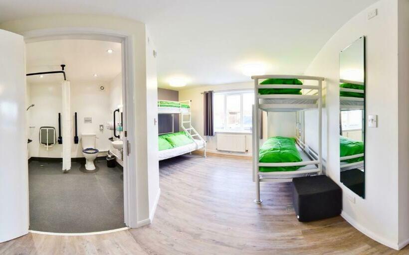 スタンダード4人部屋, Yha Treyarnon Bay
