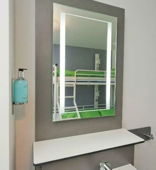 Standard Kolmen Hengen Huone, Yha Treyarnon Bay