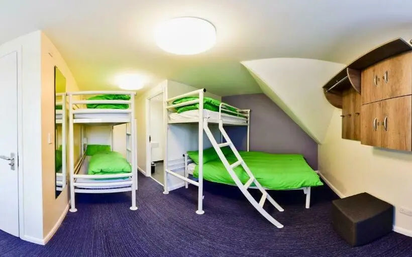 Standard Kolmen Hengen Huone, Yha Treyarnon Bay