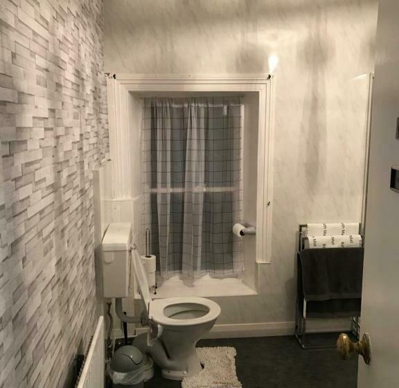 基本房间共用浴室, Atlantic View B&b