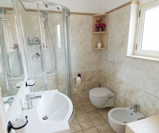 スタンダードトリプルルーム, Residenza Borgo Italico