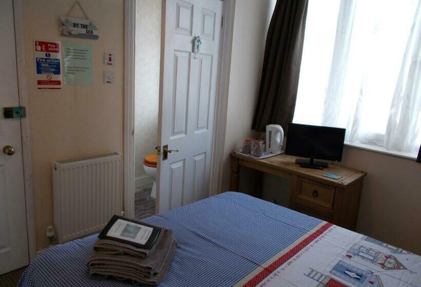 اتاق استاندارد, Sandcastles Guest House