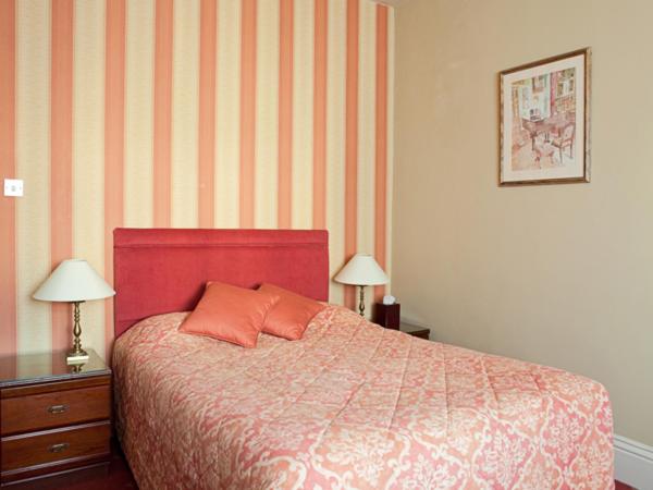 标准间, The Carlton