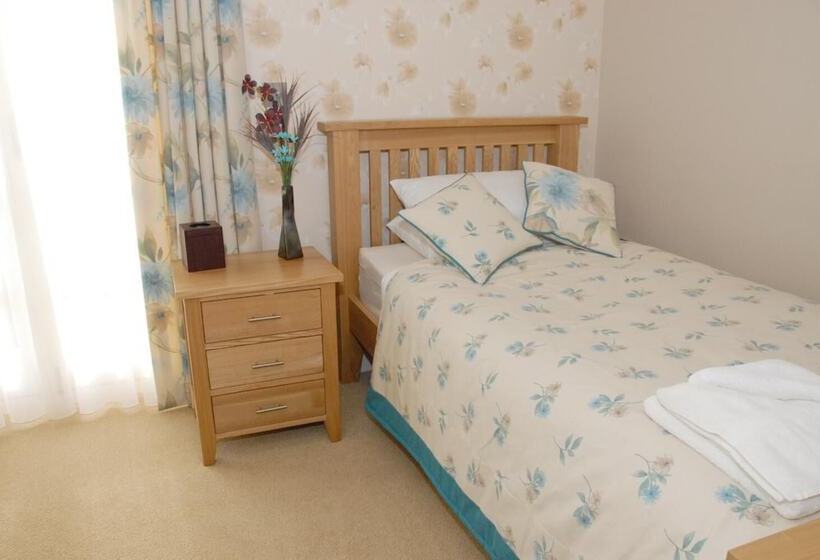 单人基本间, The Carlton