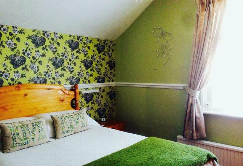 Camera Standard Bagno Condiviso, The Norman Guest House