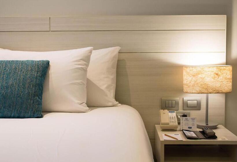 اتاق سوپریور, Centara Life Maris Resort Jomtien