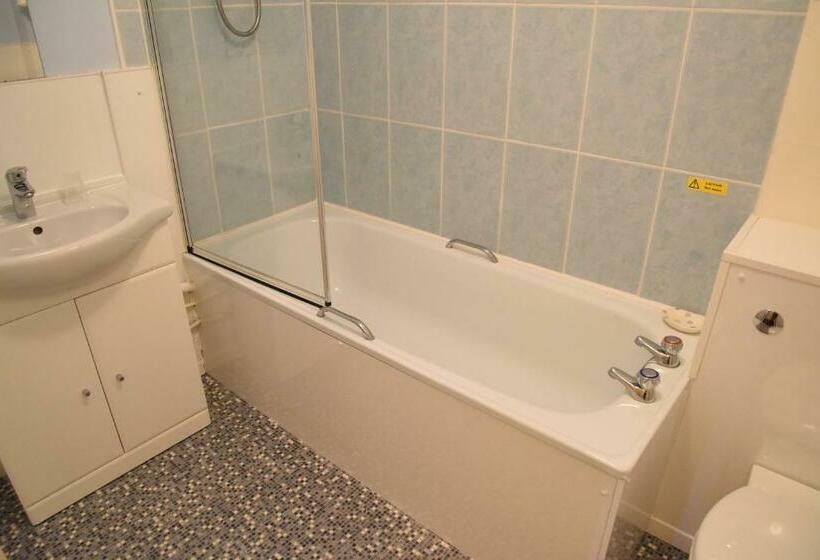 חדר סטנדרט, Corran House Guest House
