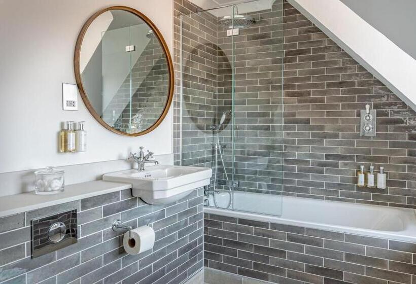 Номер Deluxe Кровать Кинг, Harbour Hotel & Spa Chichester