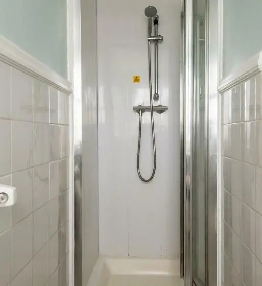 Standard Room, Cliffden