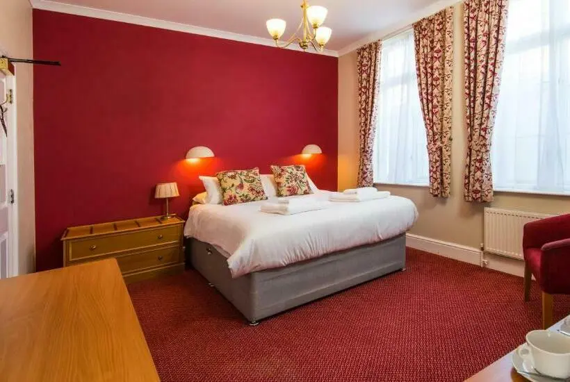 Standard Room, Cliffden