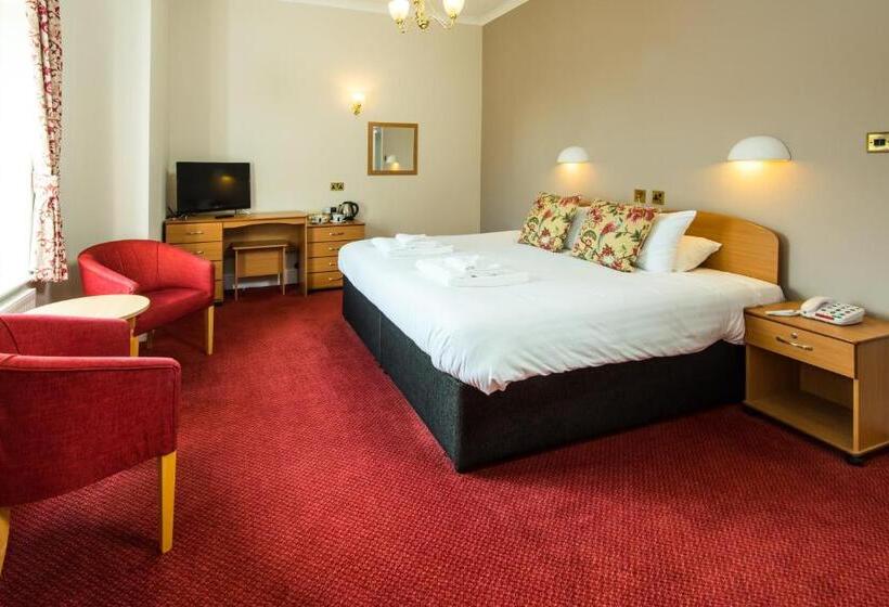 クラブルーム, Cliffden