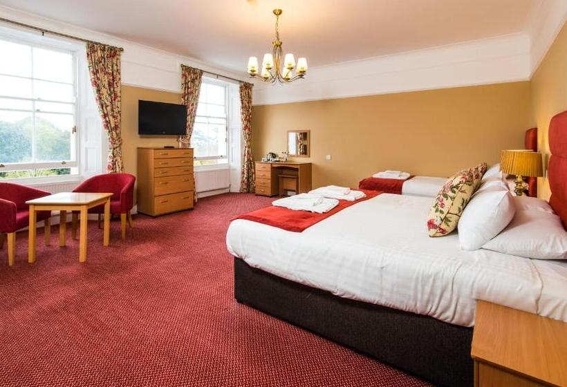 クラブルーム, Cliffden