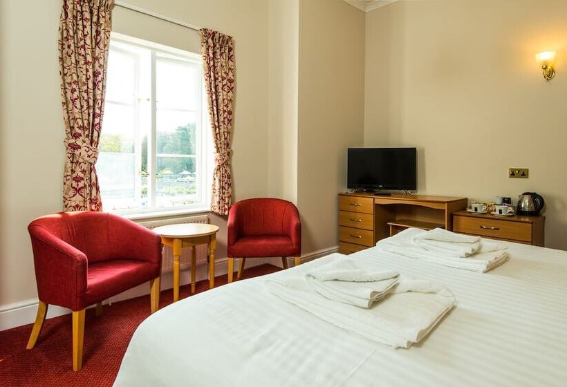 クラブルーム, Cliffden