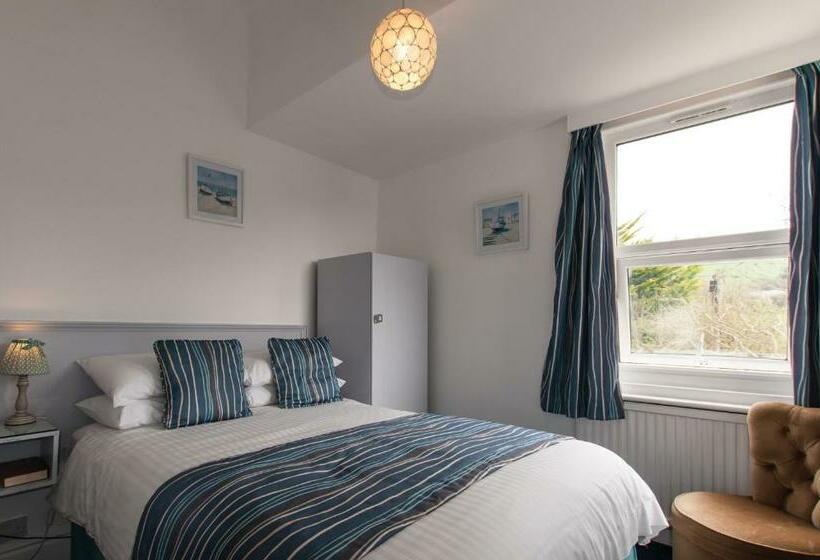 Номер Стандарт Индивидуальный, Eype S Mouth Country