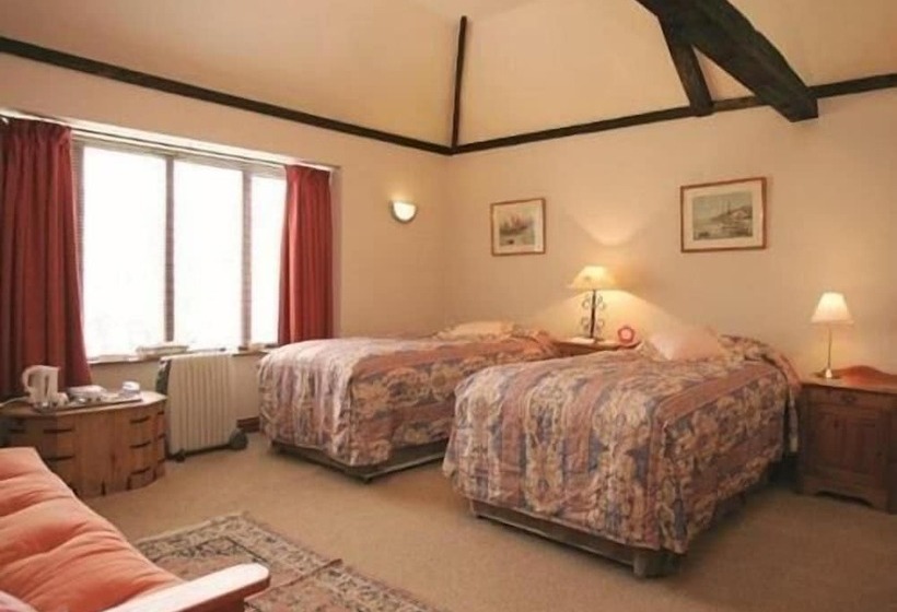 Семейный Номер, Great Danes Licenced Guesthouse