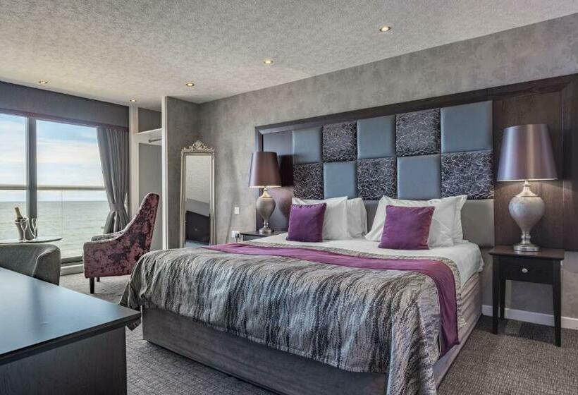 חדר דלוקס, Number 44 Hotel & Bar