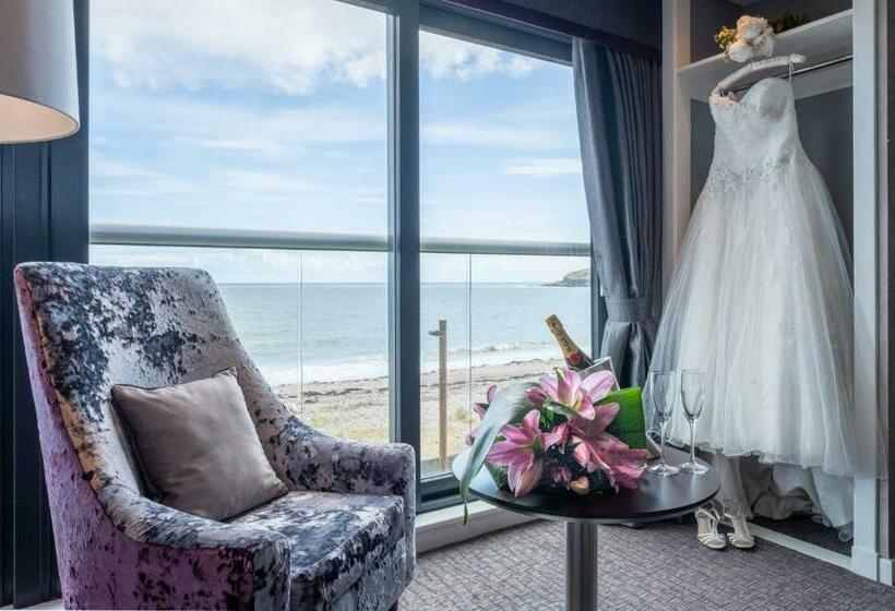 חדר דלוקס, Number 44 Hotel & Bar