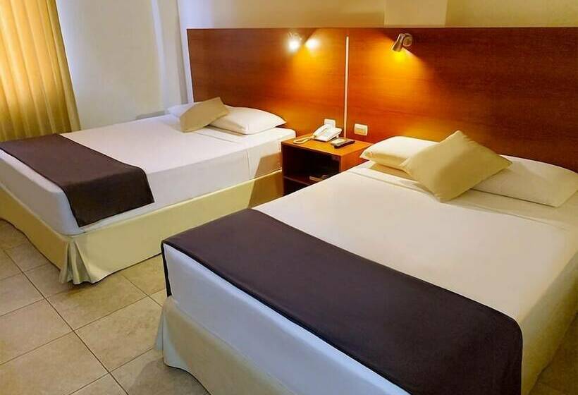 חדר משפחתי, Palmira Inn