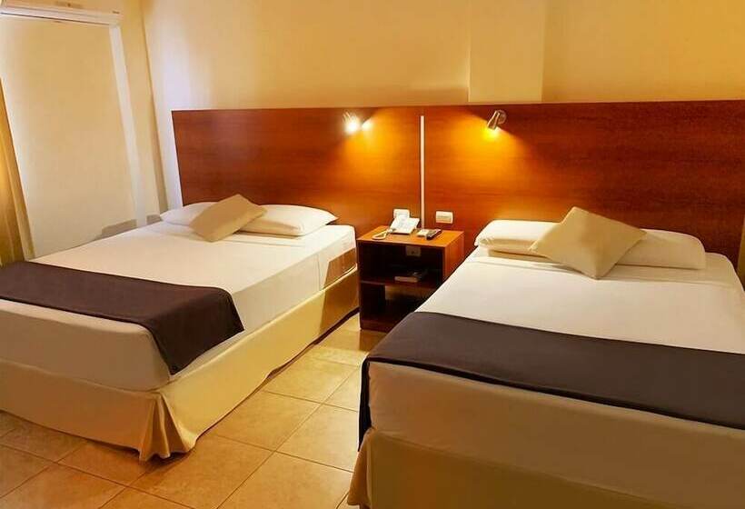 חדר משפחתי, Palmira Inn