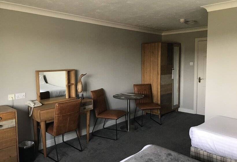 패밀리 룸, The Dunes