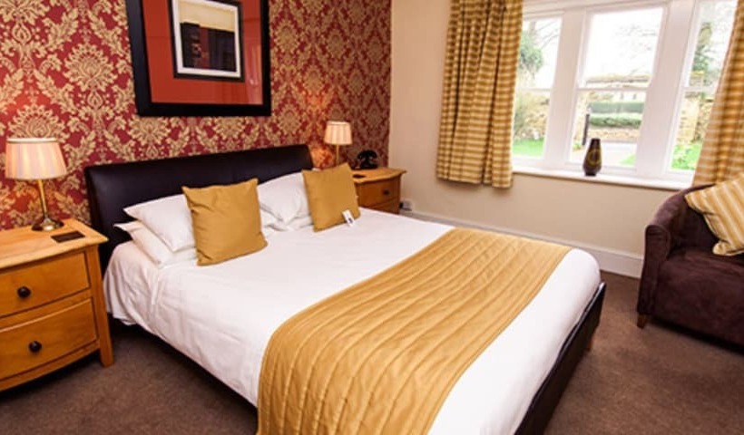 חדר סופריור, The Old Lodge