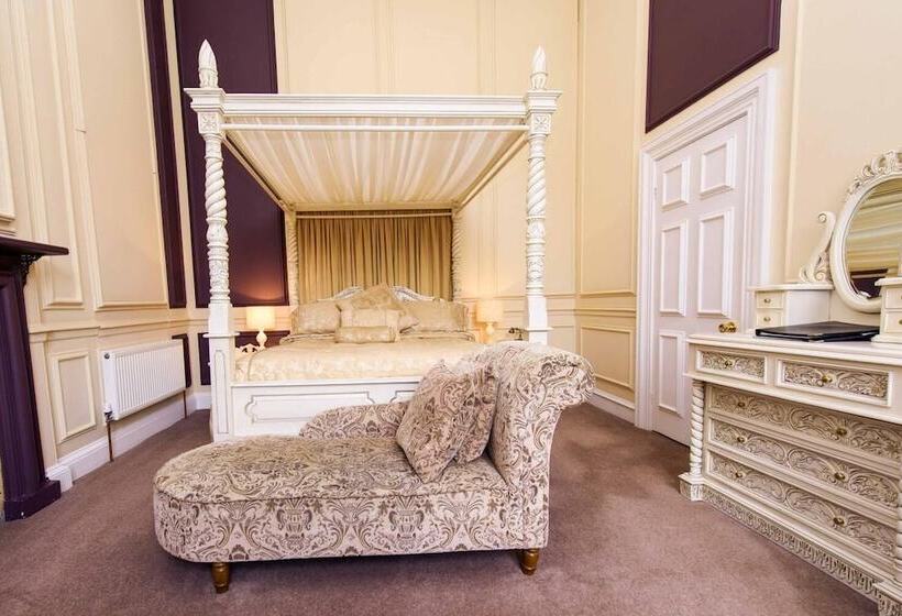 חדר סטנדרט, The Old Lodge