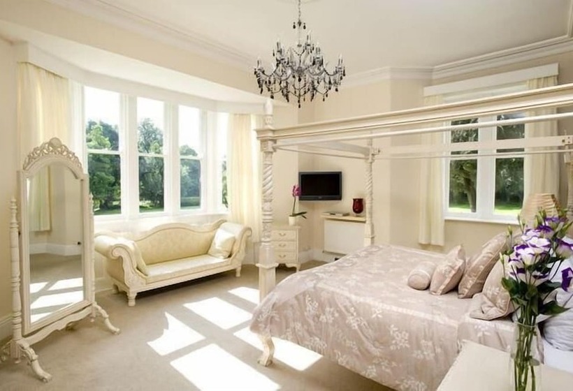 חדר סטנדרט, The Old Lodge