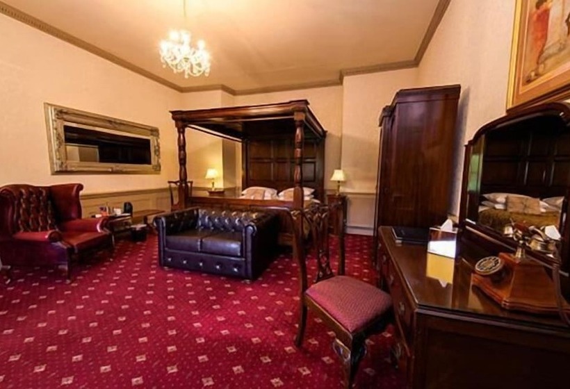 חדר סטנדרט, The Old Lodge