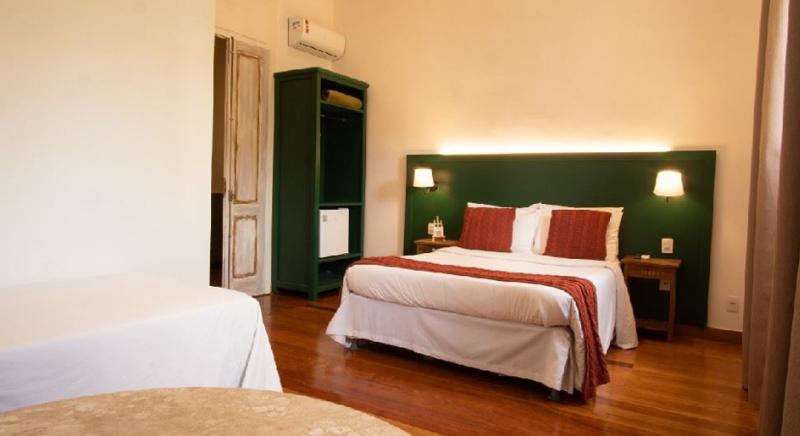 חדר סופריור, The Old Lodge