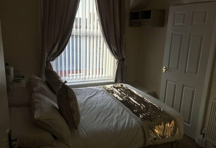 标准间, The Royal