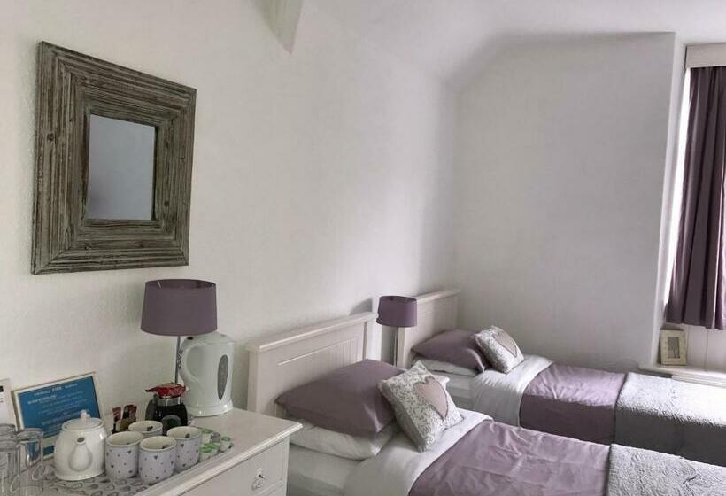 ファミリールーム, Ty Mawr