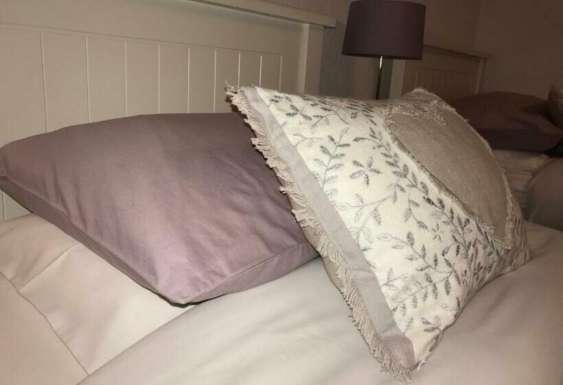 ファミリールーム, Ty Mawr