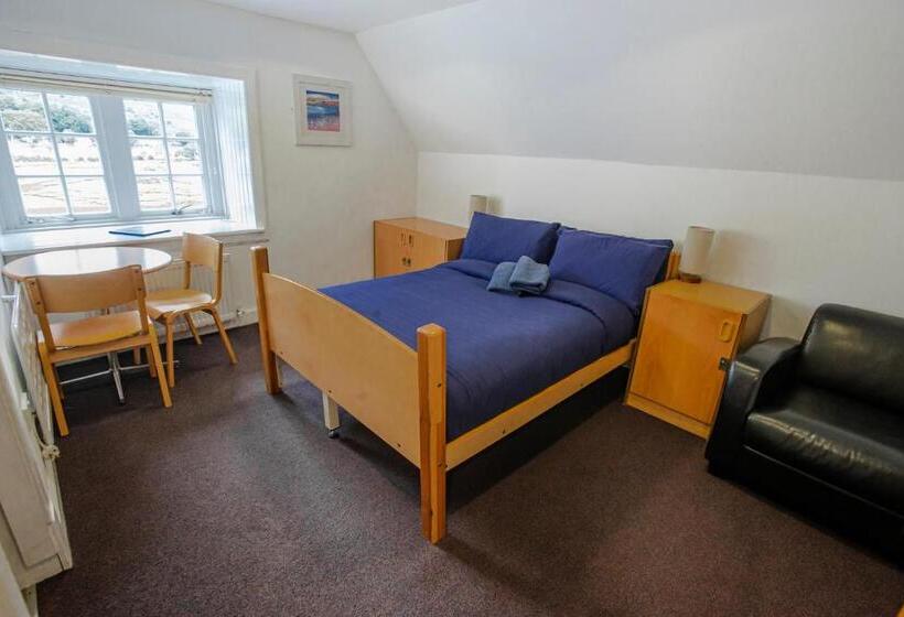 Номер Стандарт, Lochranza Youth Hostel