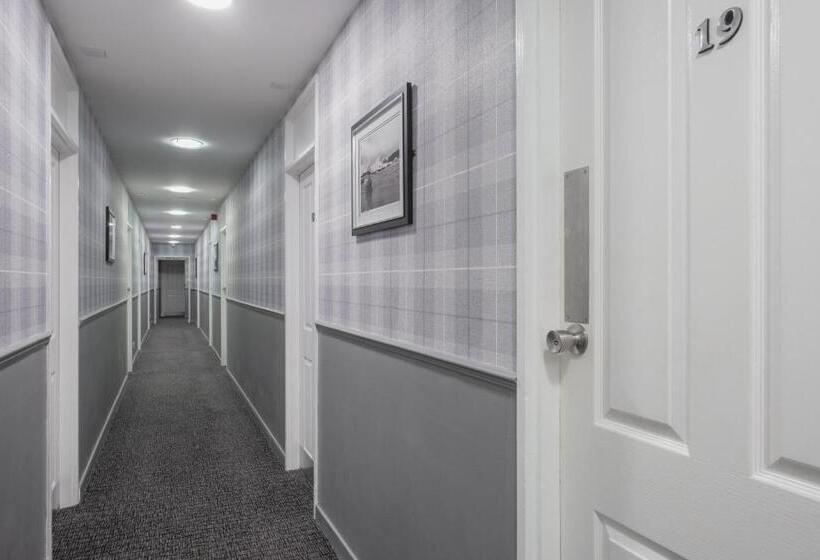 סוויטת ג'וניור, Number 44 Hotel & Bar