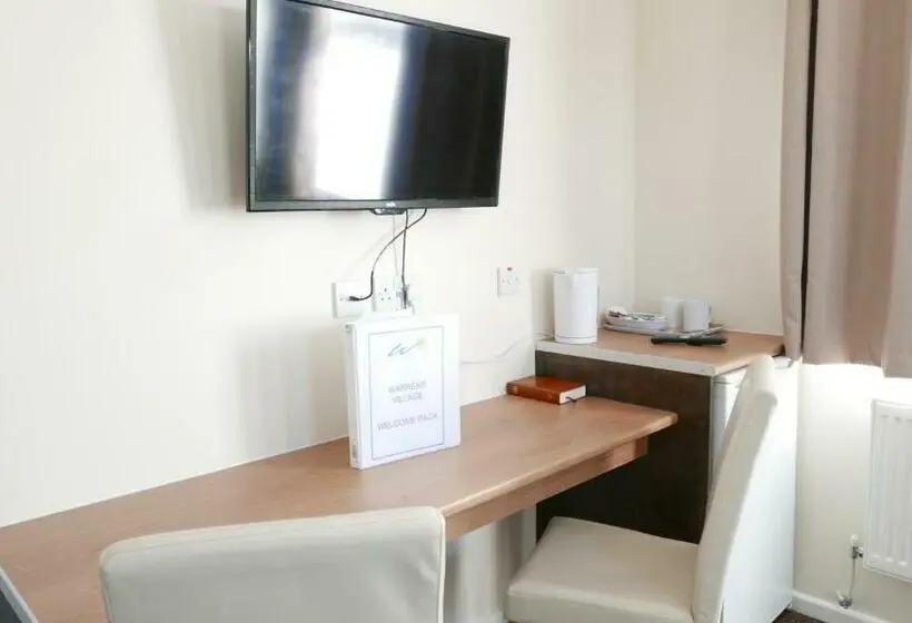 スタンダードルーム, Warrens Village Motel And Self Catering