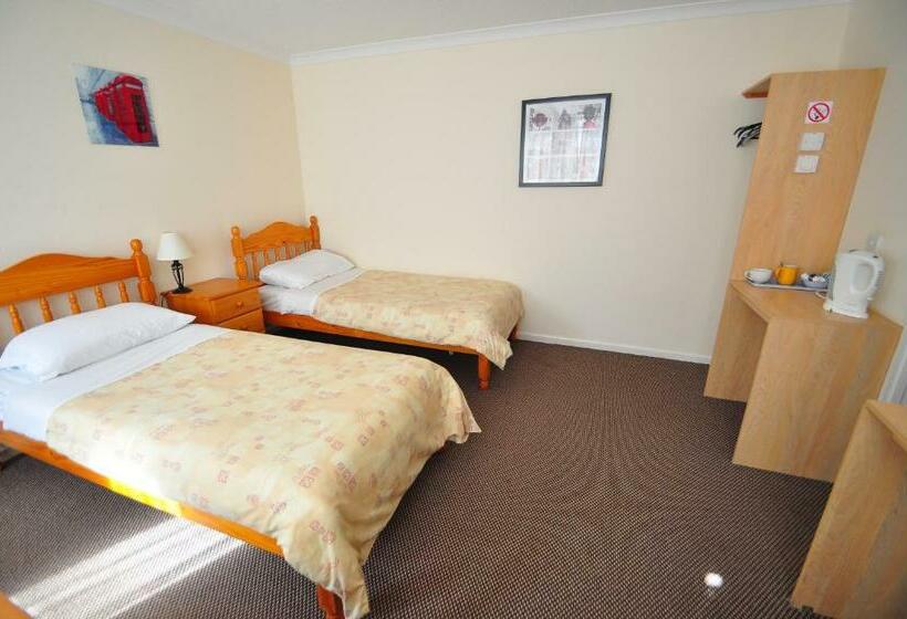 Номер Стандарт, Warrens Village Motel And Self Catering