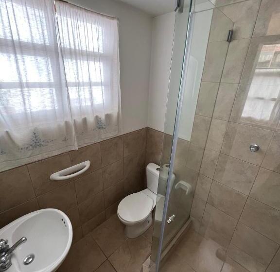 Standaard Driepersoonskamer, Sakti Hostal B&b