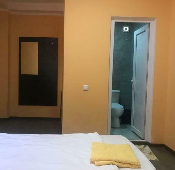 اتاق استاندارد, Starhostel