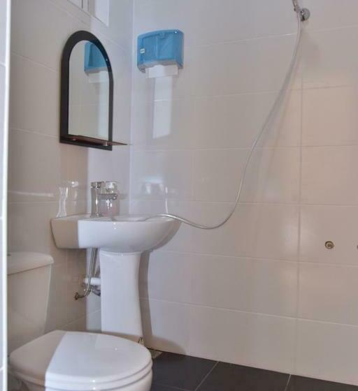 اتاق استاندارد, Starhostel