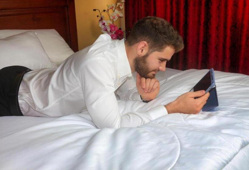 חדר קומפורט לשלושה, Airport Hotel Guayaquil