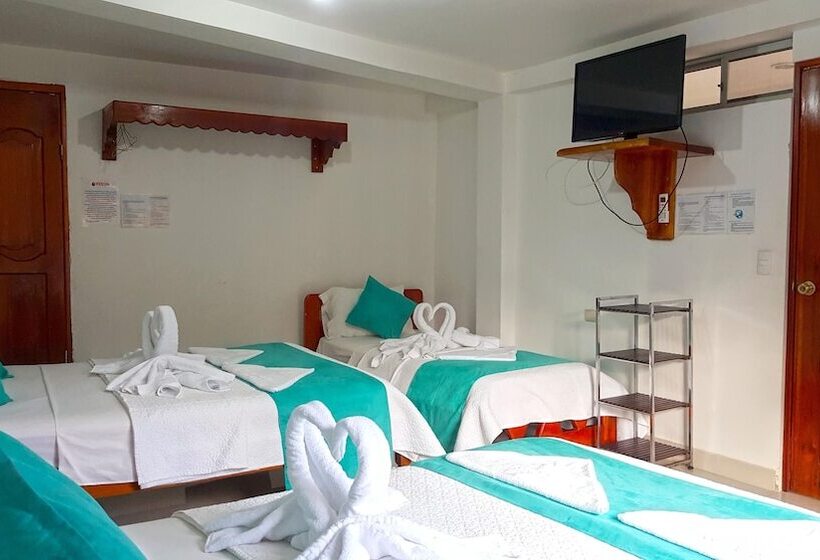 Трехместный Номер Superior, Hostal Sir Francis Drake