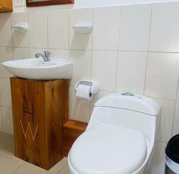 Pokój Standard Łóżko Małżeńskie, Hostal White House Galapagos
