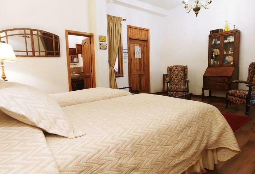 חדר סטנדרט נוף לגינה, Casa Montalvo Bed & Breakfast