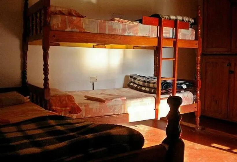 ルームシェアのワンベッド, El Sol Hostel De Humahuaca