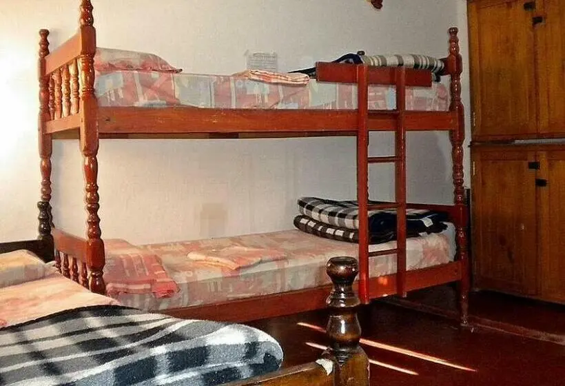 ルームシェアのワンベッド, El Sol Hostel De Humahuaca