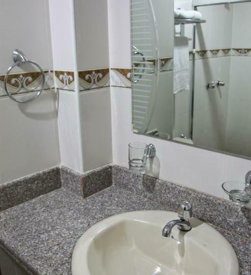 חדר קומפורט לשלושה, Airport Hotel Guayaquil