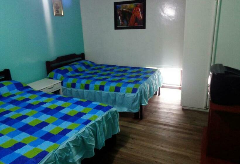 스탠다드 룸, Hostal Yumbo Imperial