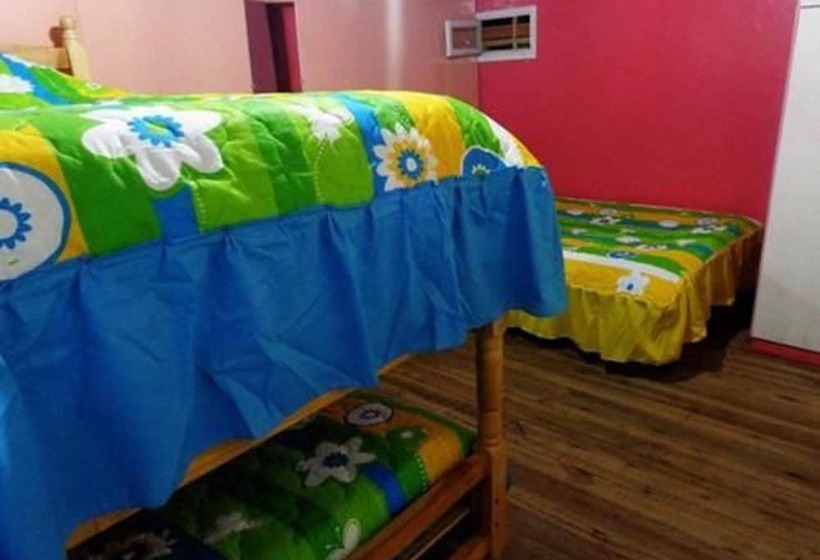 标准三人间, Hostal Yumbo Imperial